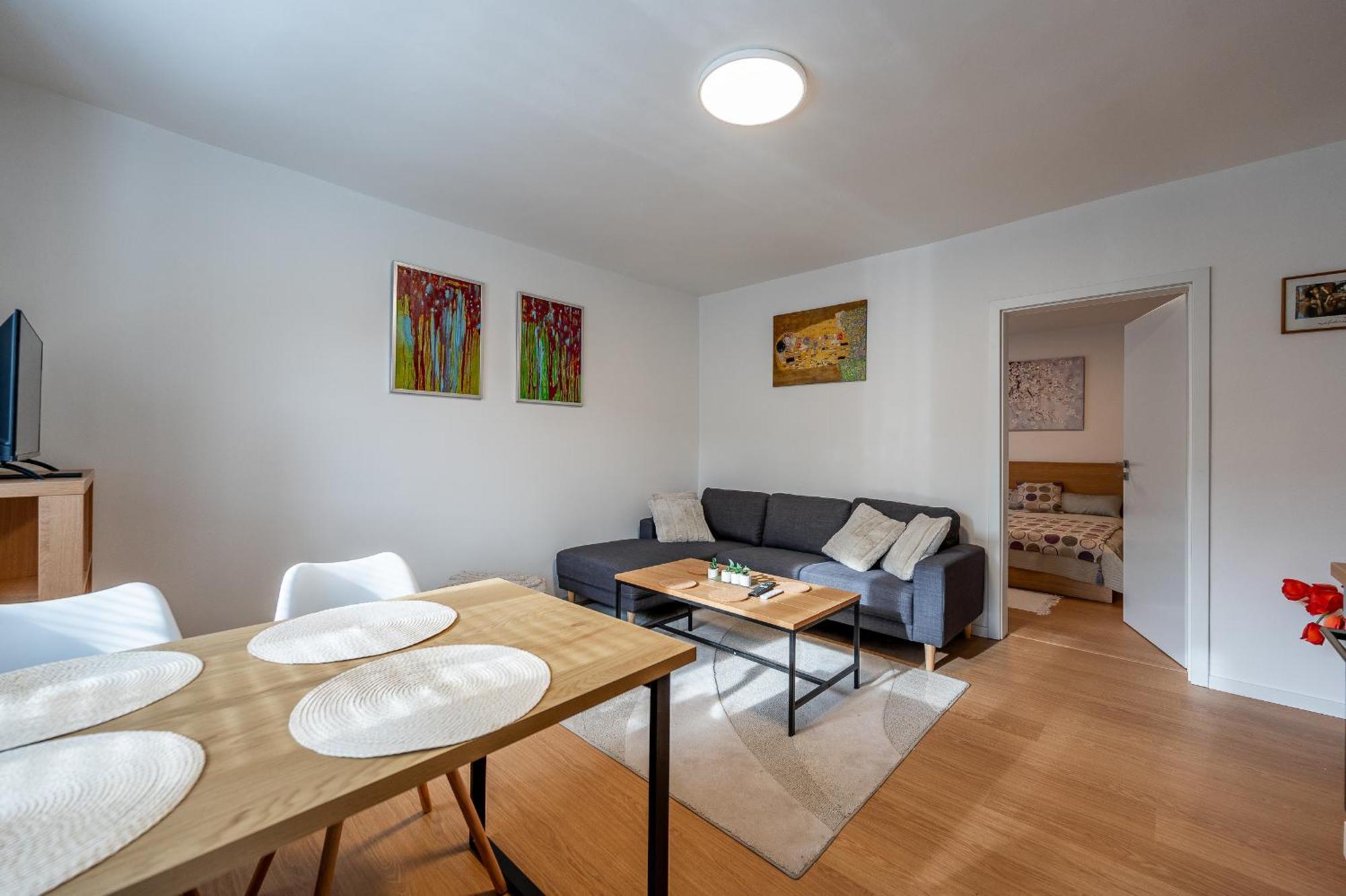 3 Room Private Flat Kosice City Center Fresh And New! Kültér fotó